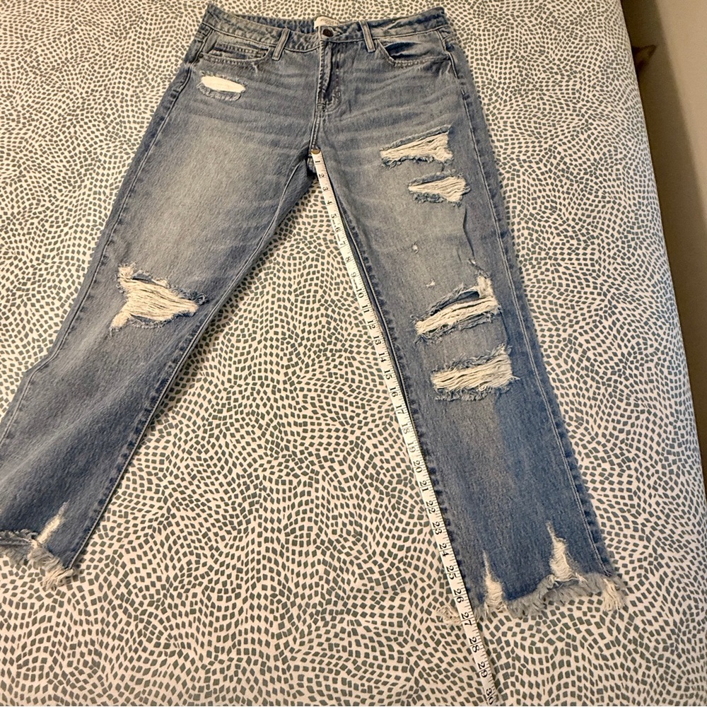 Hidden | Distressed Boyfriend Jeans - Picture 6 of 10